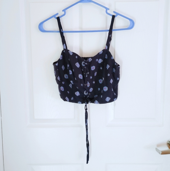 Lace-Up Spaghetti Strap Crop Top M - Picture 1 of 6